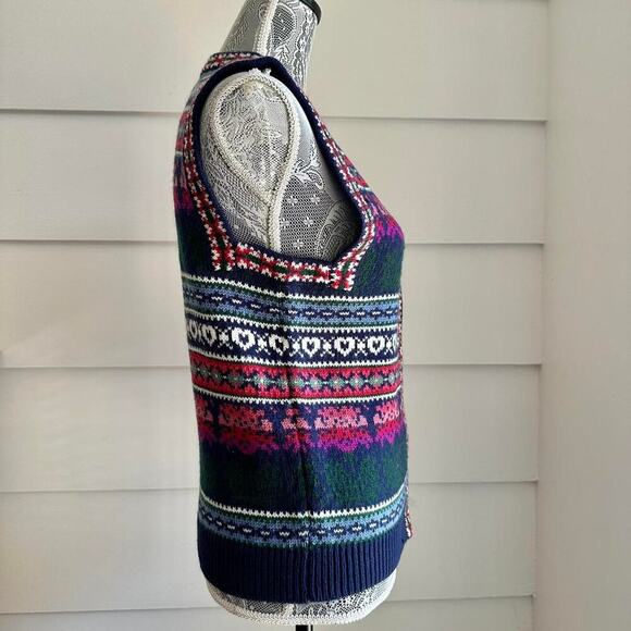 Vintage Northern Isles Fair Isle Sweater Vest Cottage Fall Boho Sweater Vest - Picture 3 of 8